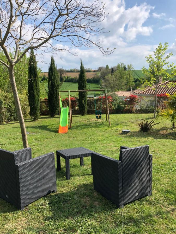 Suite Independante Au Coeur D'Un Jardin Arbore. Montaut  Exteriör bild